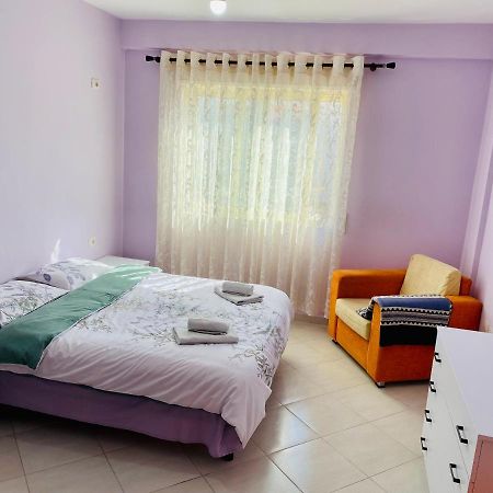 Downtown Apartment Fier Luaran gambar